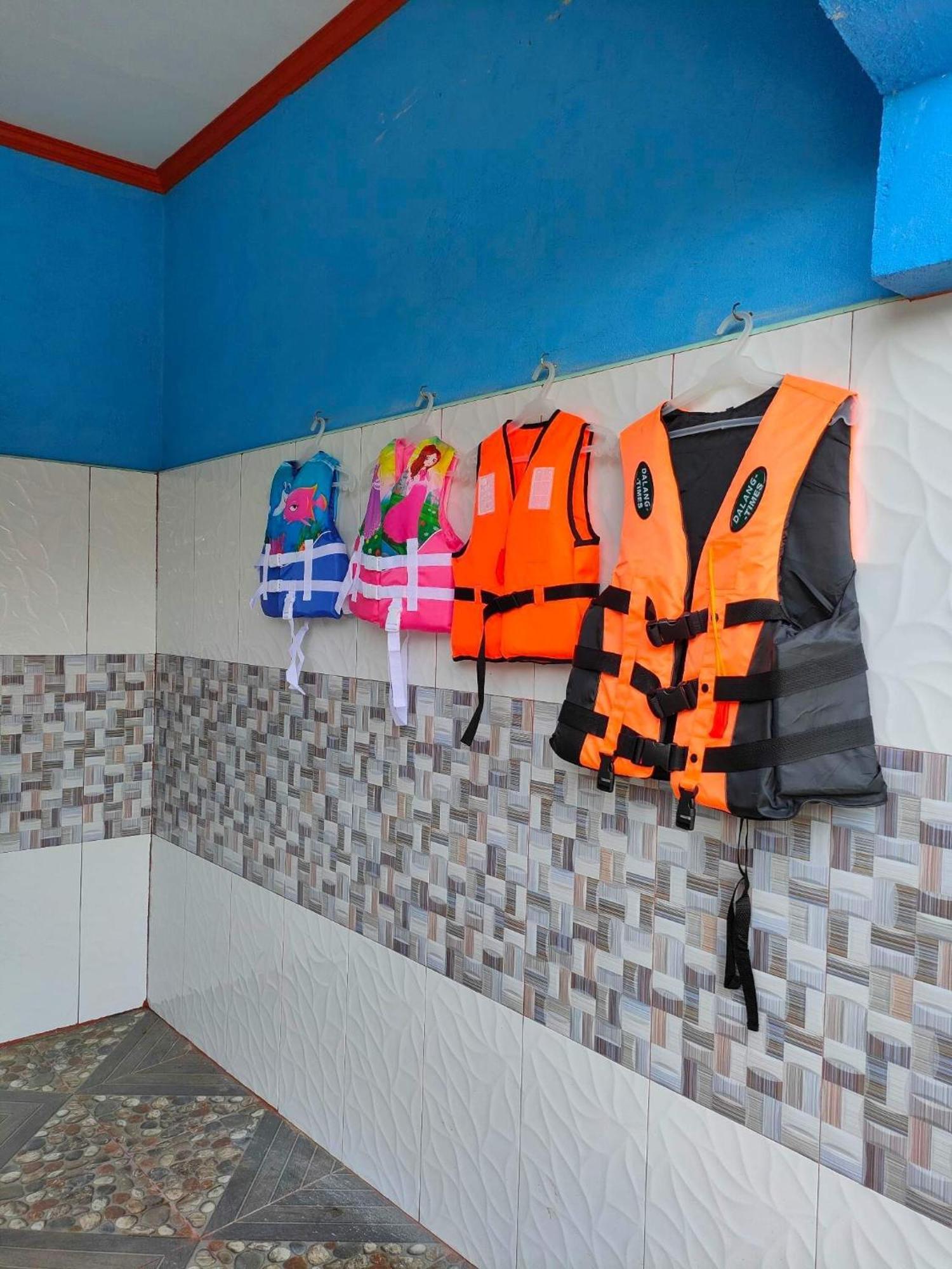 R&D Traveller'S Inn Anda  Luaran gambar